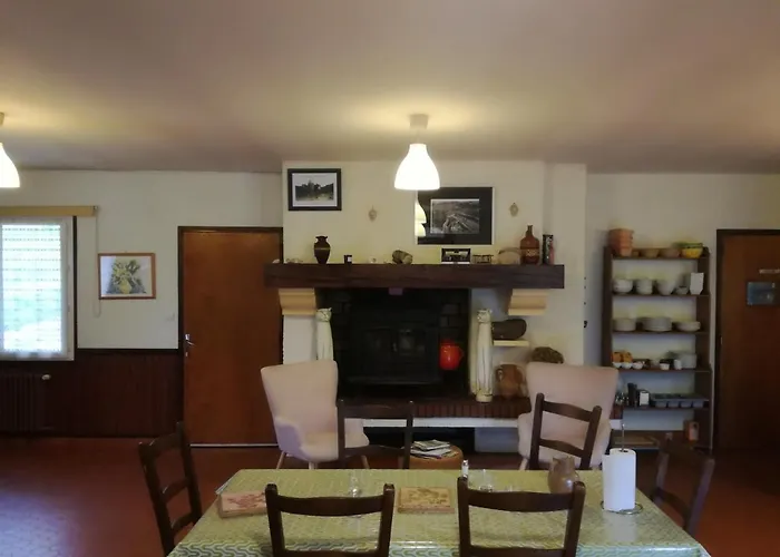 Couette-café Le Cantegrel *