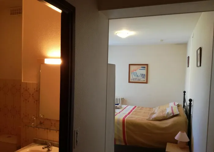 Le Cantegrel Couette-café *