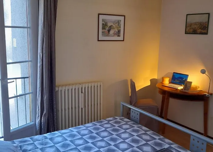 Le Cantegrel Couette-café *