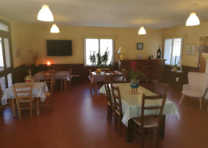 Le Cantegrel Couette-café